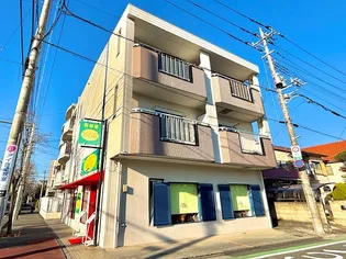 スティーツ【2階】の外観