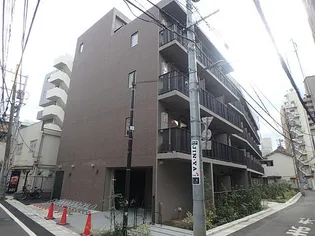 ラ・ファヴォール【1階】の外観