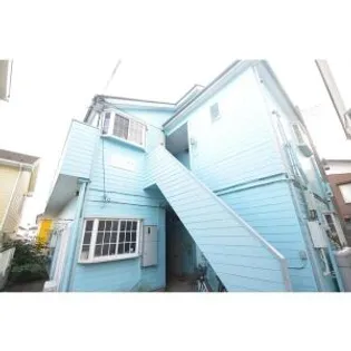 ラデヴィーナ六実の画像