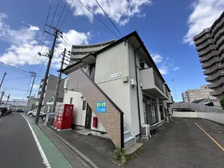 コーポサークルワン【1階】の外観