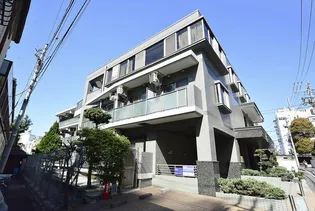 モンテ・オーロ【1階】の外観