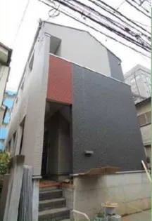 シャンブル東新宿【2階】の外観