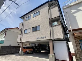 レストハイツ【2階】の外観