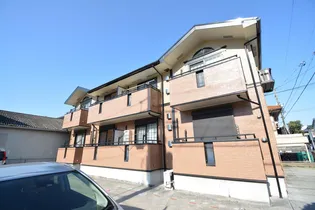 ルトゥール豊【1階】の外観