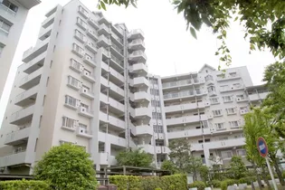 UR多摩ニュータウンビューコート別所【3階】の外観