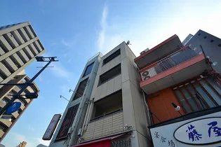 広島県広島市中区東白島町【マンション】の外観