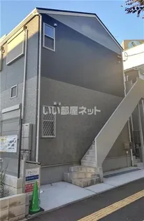 プラージュの画像