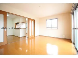 サンティアラの画像