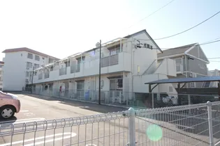 コーポ岡本【2階】の外観