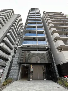 コンフォリア・リヴ新大阪WEST【7階】の外観