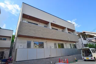 ロイヤルヴィラ向洋 B棟の画像