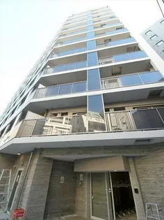 ラクレイス横濱関内【5階】の外観