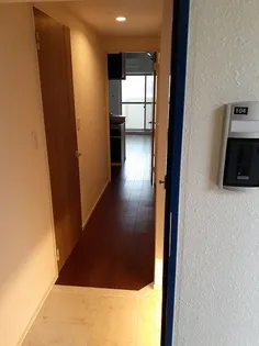 ハッピーメゾン VI【1階】の玄関