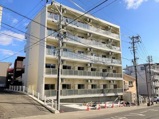 ジュネス角五郎【3階】の外観