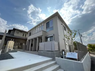 ルナ カーサの画像