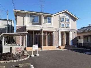 シュティル ティットの画像