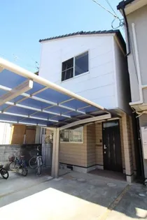岡山県岡山市北区鹿田本町【一戸建】の外観