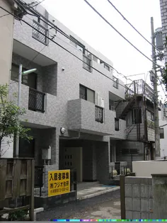 イーグル西新宿【3階】の外観
