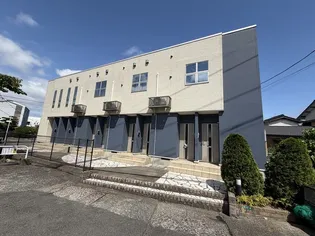 アン ジュネスの画像