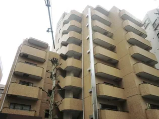 代々木伊藤ローヤルコーポ【4階】の外観