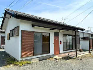 山梨県南アルプス市六科【一戸建】の外観