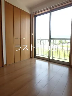 サンハイツ京田【2階】の内装