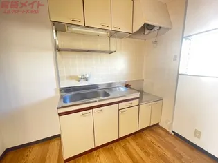 ハピネス三田【1階】のキッチン