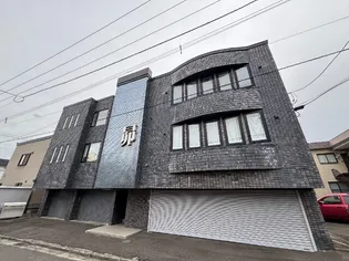 昴(スバル)【3階】の外観