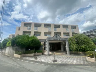 ラフォーレ香椎【2階】の外観