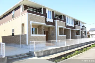 徳島県名西郡石井町石井字石井【アパート】の外観