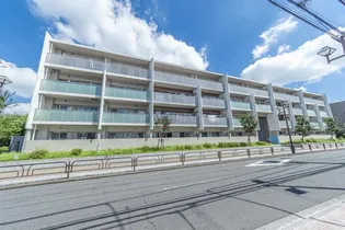 URシャレール荻窪【3階】の外観