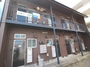 美徳十三番館【1階】の外観