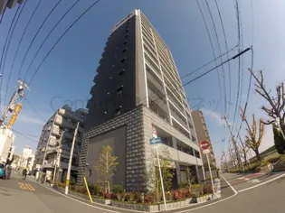 ララプレイス ザ・大阪リヴァージュ【3階】の外観