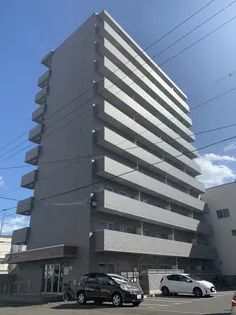 ドーリス札幌【9階】の外観