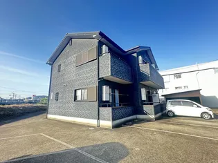 ライフスタイルイースト【1階】の外観