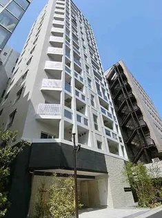 東京都千代田区岩本町2【マンション】の外観