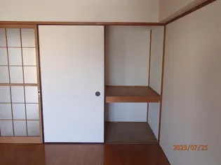 ニュウシティーマンションニイヌマ【2階】の内装