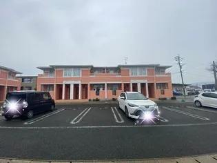 ソレイユGENI【1階】の外観