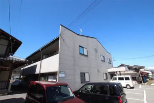 KUWATAハイツの画像