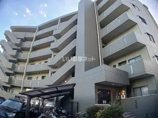 ツリーベル富士宮【2階】の外観