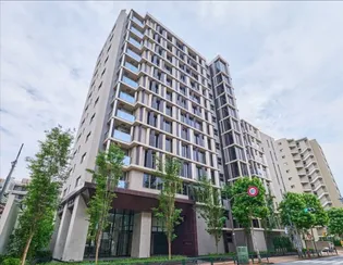 東京都新宿区高田馬場4【マンション】の外観