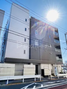 メゾンデルフィIIの画像