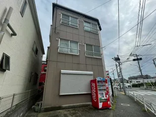 エステートピア藤【2階】の外観