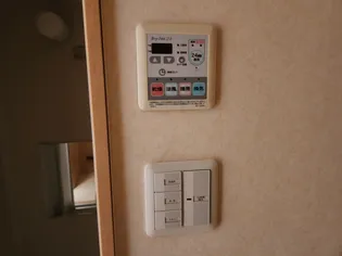 ジィアロ【2階】の内装