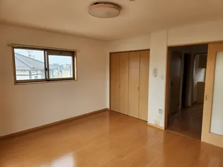 ジィアロ【2階】の居間