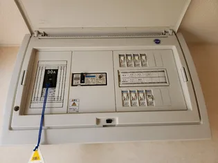 ジィアロ【2階】の内装