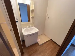 アートメゾン昭和【2階】の内装