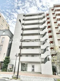 東京都新宿区中落合2【マンション】の外観