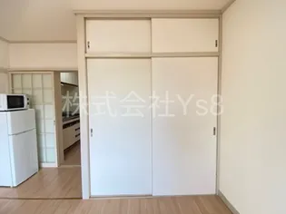 おの万第六ビル【2階】の内装