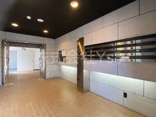 おの万第六ビル【2階】の地図